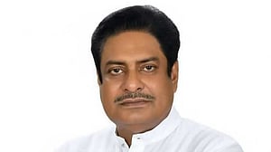 আন্দোলনে হামলা: জামিন মেলেনি ময়মনসিংহের সাবেক এমপি সারোয়ারের