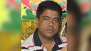 রায়পুরায় স্বর্ণ ব্যবসায়ীকে বাড়ি থেকে ডেকে নিয়ে গুলি করে হত্যা
