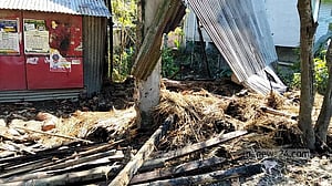 নেত্রকোণায় আগুনে পুড়েছে খামারের দুই ঘর, ২৯ ছাগল