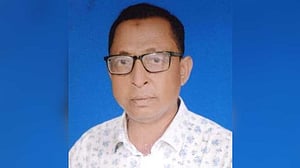 অপারেশন ডেভিল হান্ট: নওগাঁয় ইউপি চেয়ারম্যান গ্রেপ্তার