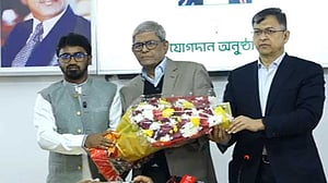 গণঅধিকার পরিষদ ছেড়ে বিএনপিতে রাশেদ খাঁন