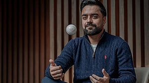 জর্ডান টম্পসনের জায়গায় এমআই এমিরেটসে রাশিদ খান