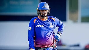আট নম্বরে সাকিবের ৮ রান, হেরে গেল তার দল