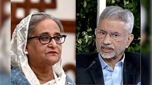 ‘সিদ্ধান্ত তাকেই নিতে হবে’, ভারতে শেখ হাসিনার থাকা প্রসঙ্গে জয়শঙ্কর
