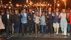 টাঙ্গাইল-৪: বিএনপির প্রার্থী পরিবর্তনের দাবিতে মশাল মিছিল