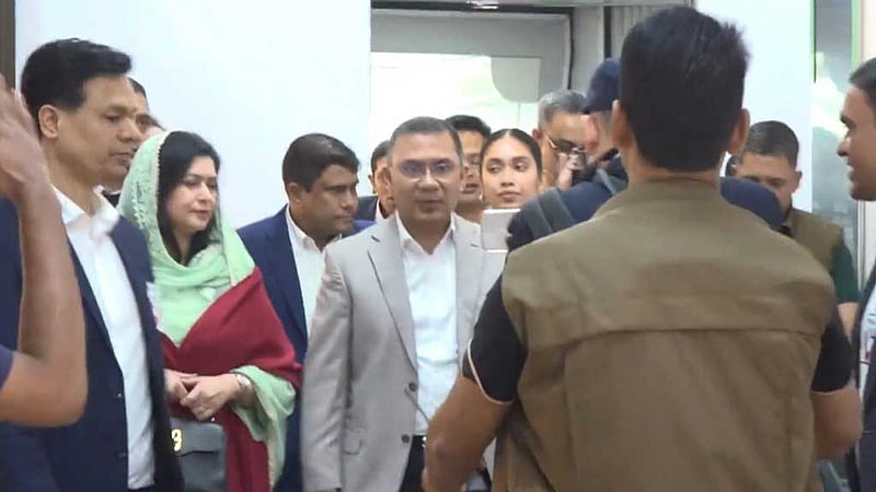 নির্বাসনের অবসান, শুরু কি নতুন রাজনীতিতে?