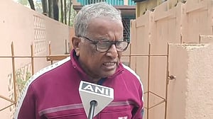 খালেদা জিয়ার শৈশবের স্মৃতি আজও জলপাইগুড়িতে, প্রতিবেশী ভোলা মন্ডলের শোক