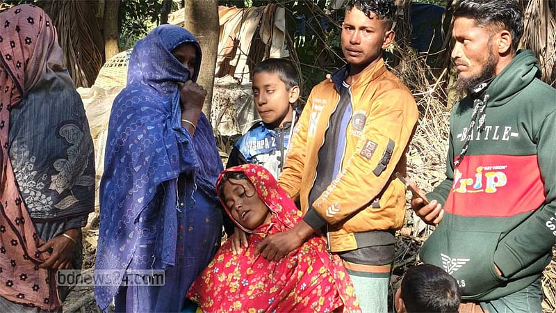 মেঘনায় লঞ্চ দুর্ঘটনা: স্ত্রীর চিকিৎসা করাতে ঢাকায় যাচ্ছিলেন হানিফ