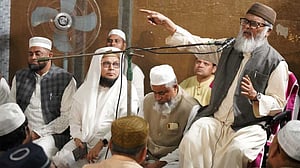 চাকরি শেষে হজে, মসজিদ কমিটিতে, অথচ সারা জীবন দুই নম্বর: ধর্ম উপদেষ্টা