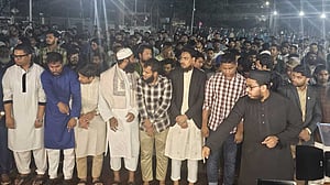 আওয়ামী লীগের রাজনীতি চিরতরে নিষিদ্ধ করতে হবে: আখতার