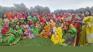 দুবাইয়ে বাংলাদেশ লেডিস ক্লাবের বসন্ত উৎসব