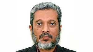 বাংলাদেশ ব্যাংকের নতুন মুখপাত্র আরিফ হোসেন খান