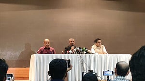 সংস্কার নিয়ে দলগুলোর সঙ্গে ‘ফেব্রুয়ারির মাঝামাঝি’ বসতে চায় সরকার