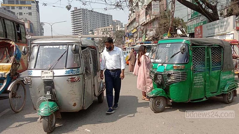 চিঠি প্রত্যাহারের পর অটোরিকশা চলাচল শুরু