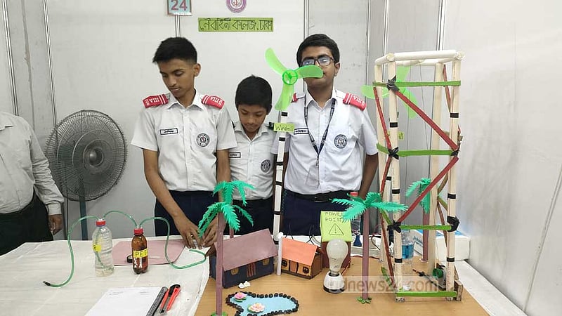 ‘খুদে বিজ্ঞানীদের’ নানা উদ্ভাবন, বিসিএসআইআরের বর্ণিল বিজ্ঞান মেলা