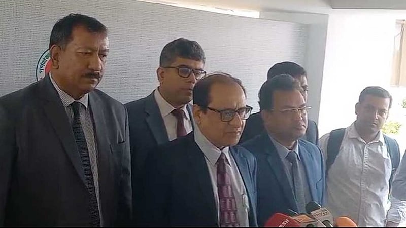 শিক্ষক নিয়োগ: বাদ পড়াদের বিষয়ে উপদেষ্টার ‘সহানুভূতি’
