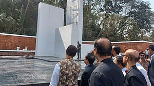 চট্টগ্রামে এবার কেন্দ্রীয় শহীদ মিনারেই শ্রদ্ধা নিবেদন