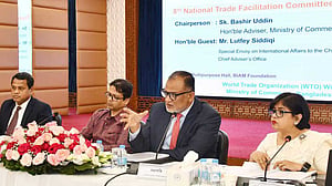 গ্র্যাজুয়েশন: বাণিজ্য সহজীকরণ রোডম্যাপ বাস্তবায়নে গুরুত্ব বাণিজ্য উপদেষ্টার