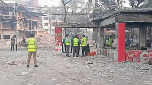 ধানমন্ডি ৩২: ‘হাড়ের আলামত’ সংগ্রহ সিআইডির
