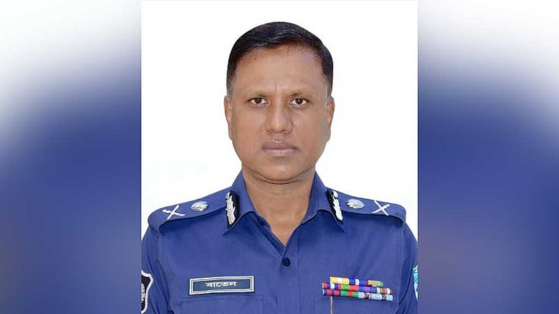 সাবেক ডিআইজি বাতেন ও তার স্ত্রীর জাতীয় পরিচয়পত্র ‘ব্লকড’