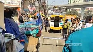 ফার্মগেটে বোমা পড়ে থাকার খবর, ঘটনাস্থলে পুলিশ