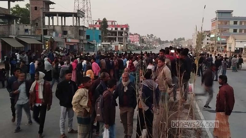 গাইবান্ধায় সাবেক ছাত্রলীগ নেতাকে কুপিয়ে হত্যা, লাশ নিয়ে মহাসড়ক অবরোধ