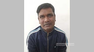 গাইবান্ধায় ৯ কেজি গাঁজাসহ পুলিশের এএসআই গ্রেপ্তার