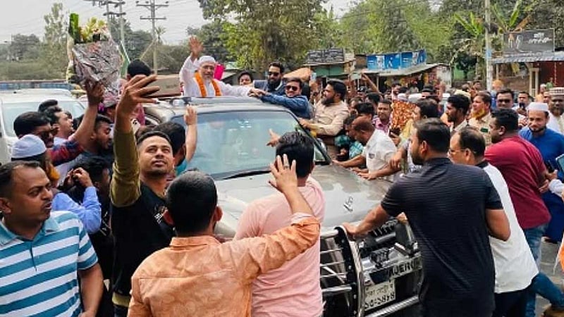 গাজীপুরে নেতাকর্মীদের ফুলেল শুভেচ্ছা পেলেন বাবর