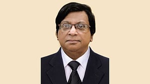 কুয়েট উপাচার্যকে ‘লাঞ্ছিত’ করায় গোপালগঞ্জ বিশ্ববিদ্যালয় উপাচার্যের নিন্দা
