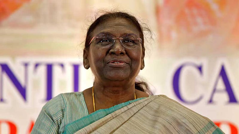 ভারতের মণিপুরে মুখ্যমন্ত্রীর পদত্যাগের পর রাষ্ট্রপতির শাসন জারি
