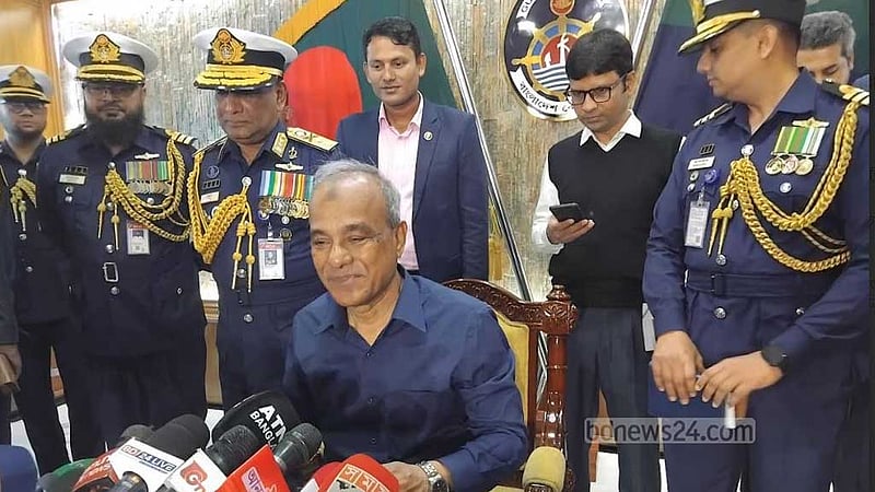 কারা কেন ‘মব’ তৈরি করে আপনাদেরও দেখতে হবে: স্বরাষ্ট্র উপদেষ্টা