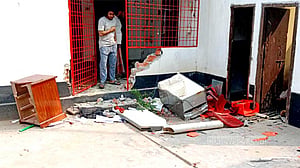 কুষ্টিয়ায় বৈষম্যবিরোধী ছাত্রনেতার বাড়িতে হামলা-ভাঙচুরের অভিযোগ