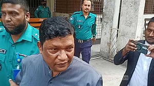ধর্ষণ মামলায় কারাগারে লতা হারবালের চেয়ারম্যান