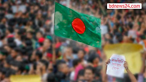 ডান বনাম ডানের ভেতর বন্দি বাংলাদেশ: কেন ব্যর্থ হচ্ছে পুরনো রাজনীতি
