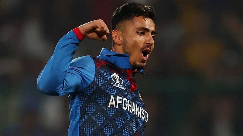 মুম্বাই ইন্ডিয়ান্সে গাজানফারের বদলি মুজিব