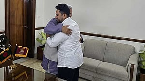 পদত্যাগপত্রে যা লিখেছেন নাহিদ ইসলাম