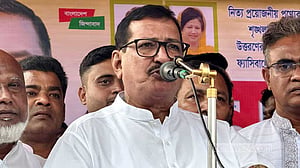 সালেহউদ্দিন ছাড়া সব উপদেষ্টাই ‘অপদার্থ’: মিনু