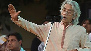 তিনি ছিলেন ‘অনন্য পারফর্মার’: প্রতুল স্মরণে সহশিল্পীরা