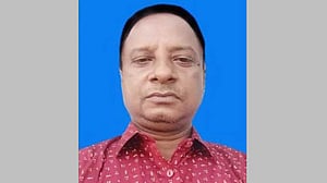 রাজবাড়ী‌তে ট্রলি চাপায় বাইক আরোহী কলেজ শিক্ষক নিহত