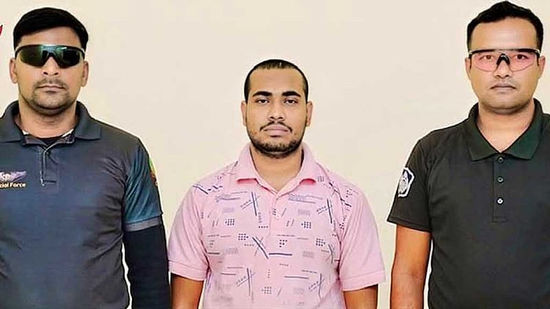 হলে পোড়া কোরআন: রাজশাহী বিশ্ববিদ্যালয় শিক্ষার্থী গ্রেপ্তার
