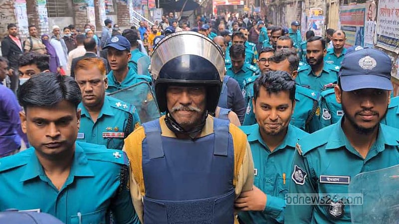 'ওই ফটো তুলস কেন?', আদালতে শাহজাহান ওমর