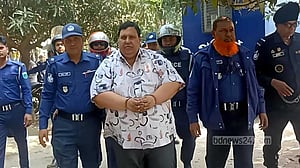 সিরাজগঞ্জে সাবেক এমপি চয়নকে জেলগেটে জিজ্ঞাসাবাদের অনুমতি