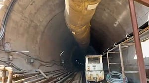 ভারতের তেলেঙ্গানায় টানেল ধসে ৮ শ্রমিক আটকা