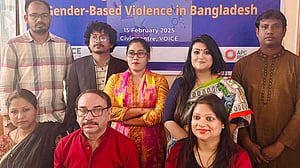 বেশি সাইবার হামলার শিকার ‘আদর্শগত’ পেশার নারীরা: জরিপ