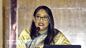 ‘আত্মসাৎ-প্রতারণা’: পুতুলের বিরুদ্ধে আরও দুই মামলা দুদকের