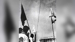 আসাদের রক্তাক্ত শার্টে আইয়ুব শাহীর পতন