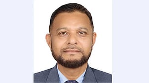 বিগ টিকেট লটারিতে সোয়া ৩ কোটি টাকা জিতলেন প্রবাসী বাংলাদেশি