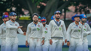 ইসমাতের ইতিহাস গড়া সেঞ্চুরি, রাশিদের ৬ উইকেটে জয়ের পথে আফগানিস্তান