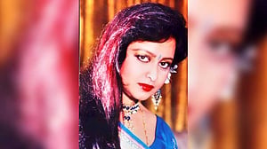 ছন্দ-ঘুঙুরের যে জীবন ধরা দিয়েছিল সেলুলয়েডে