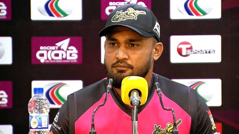 ‘ভাঙাচোরা দল নিয়ে খেলতে হচ্ছে’, আক্ষেপ সিলেট অধিনায়ক আরিফুলের